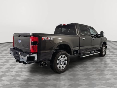 Used 2025 Ford F250 Lariat w/ Chrome Package AWD/4WD image 8