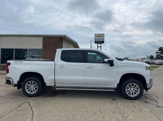 Used 2021 Chevrolet Silverado 1500 LT image 1