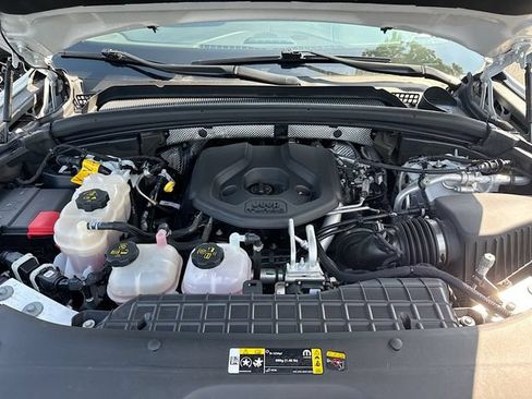 Used 2023 Jeep Grand Cherokee 4WD 4xe image 39