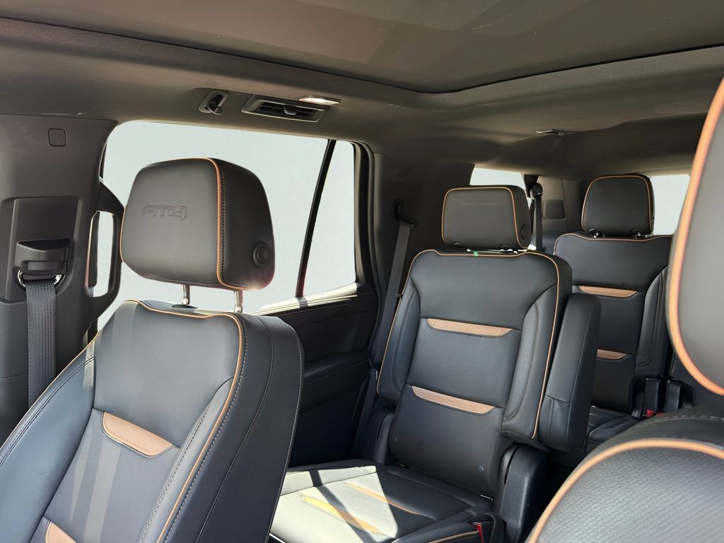 Used 2023 GMC Yukon AT4 w/ Max Trailering Package AWD/4WD image 15