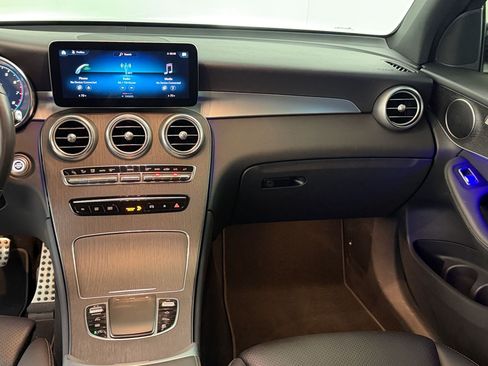 Used 2022 Mercedes-Benz GLC 300 4MATIC image 28