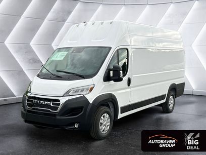 New 2024 RAM ProMaster 3500 w/ Quick Order Package 22G SLT