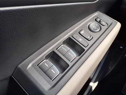 Used 2026 Honda Accord LX image 9
