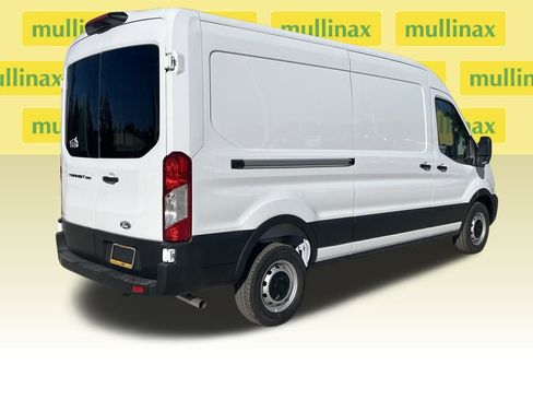 New 2026 Ford Transit 250 148 Medium Roof RWD image 4