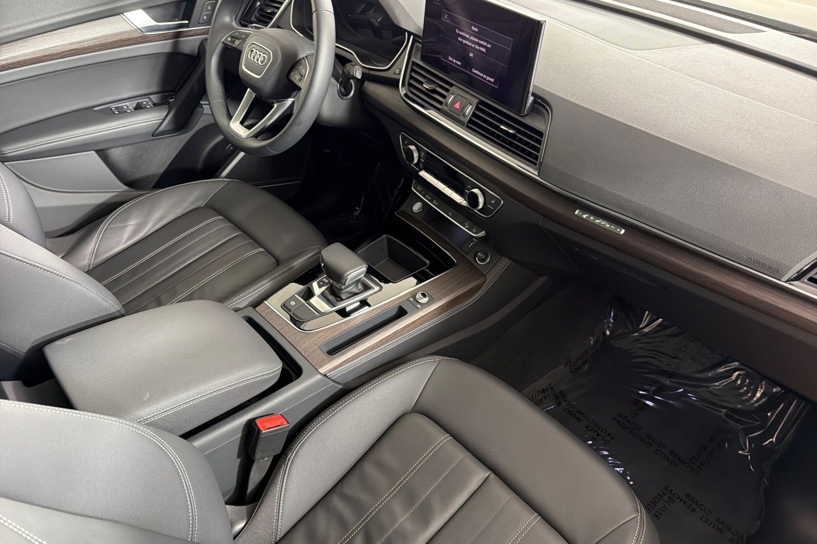 Used 2023 Audi Q5 2.0T Premium Plus w/ Premium Plus Package AWD/4WD image 14