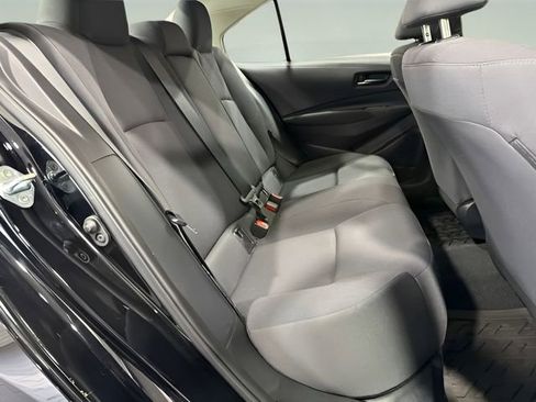 Used 2023 Toyota Corolla LE FWD image 29