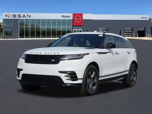 Used 2025 Land Rover Range Rover Velar Dynamic SE AWD/4WD image 7