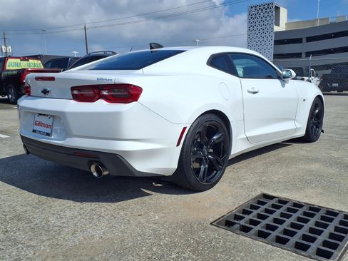 Used 2023 Chevrolet Camaro LT RWD image 24