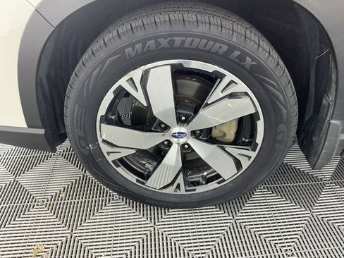 Used 2020 Subaru Forester Touring image 15