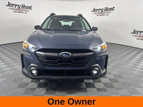 Used 2024 Subaru Outback Premium image 4