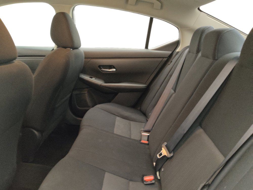 Used 2023 Nissan Sentra SV FWD image 18