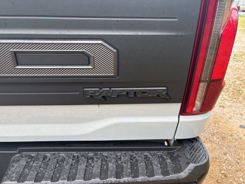 Used 2024 Ford F150 Raptor AWD/4WD image 9