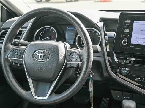 Used 2024 Toyota Camry LE image 18