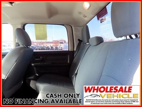 Used 2015 RAM 1500 Express image 10