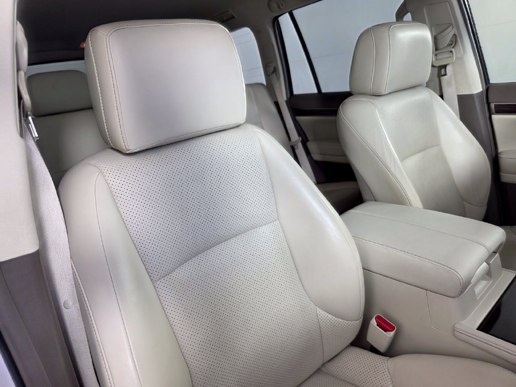 Used 2018 Lexus GX 460 Luxury AWD/4WD image 30