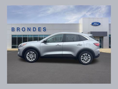 Used 2022 Ford Escape SE w/ Cold Weather Package image 1