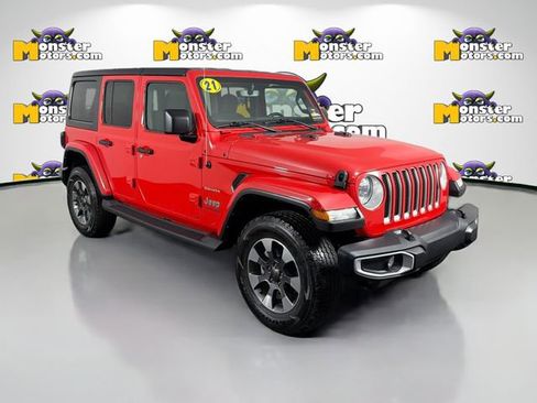 Used 2021 Jeep Wrangler Unlimited Sahara w/ Uconnect 4C Nav & Sound Group AWD/4WD image 3