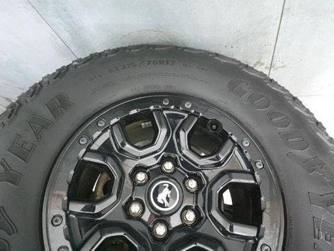 Certified 2022 Ford Bronco Wildtrak AWD/4WD image 37