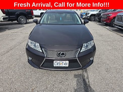 Used 2014 Lexus ES 350 w/ Luxury Package FWD image 2