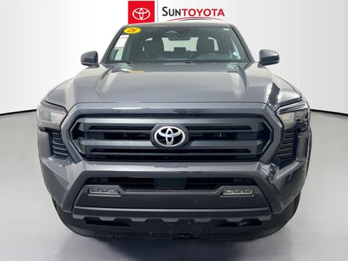 Used 2025 Toyota Tacoma SR5 image 10