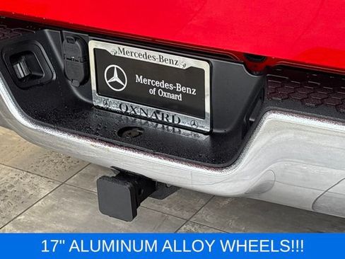 Used 2022 RAM 1500 Classic SLT AWD/4WD image 7