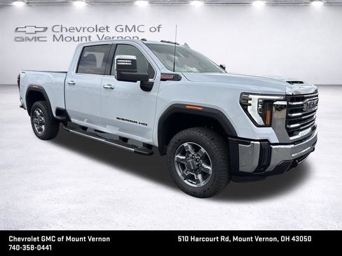 New 2026 GMC Sierra 2500 SLT w/ Max Trailering Package AWD/4WD image 8