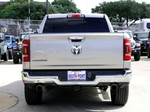 Used 2019 RAM 1500 Laramie RWD image 6