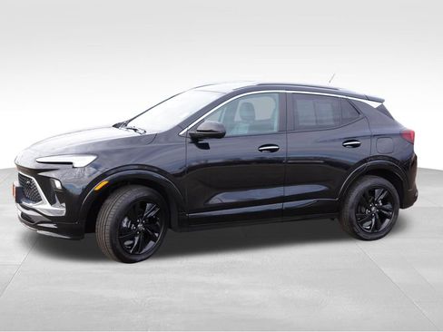 Certified 2024 Buick Encore GX Sport Touring image 11