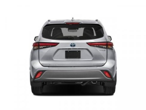 New 2026 Toyota Highlander Platinum image 9