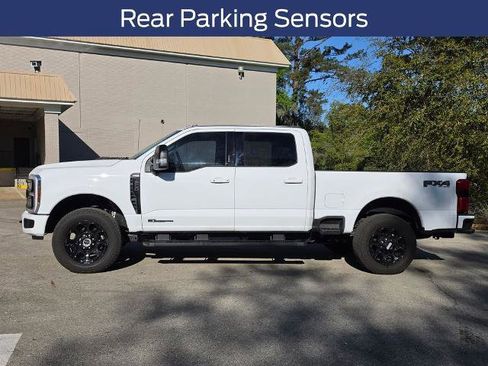 Certified 2026 Ford F250 Lariat w/ Black Appearance Package image 23