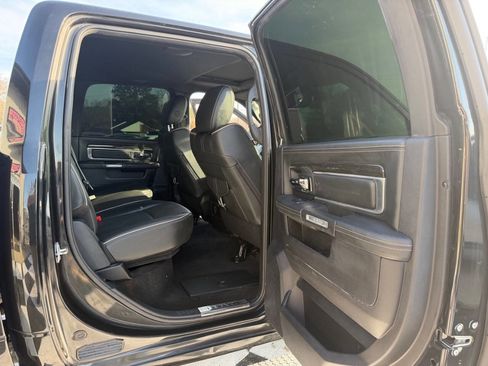 Used 2017 RAM 3500 Laramie Longhorn image 16