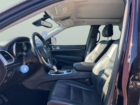 Certified 2021 Jeep Grand Cherokee Summit w/ Platinum Series Group image 28