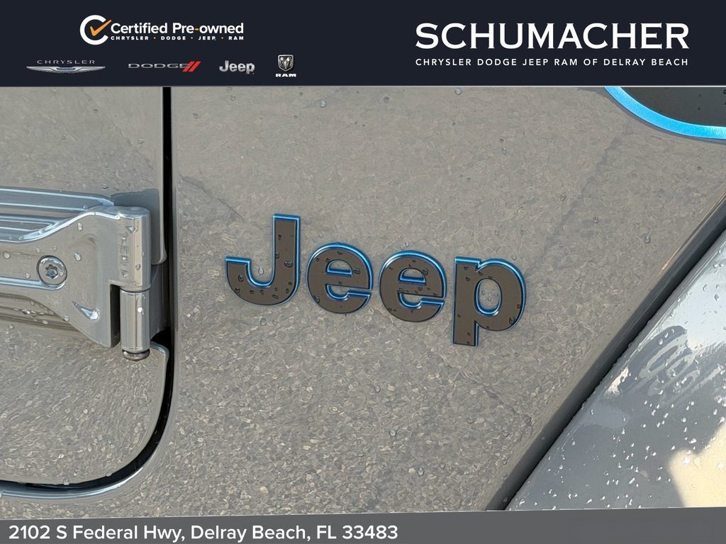 Used 2022 Jeep Wrangler Unlimited Rubicon 4xe w/ Steel Bumper Group AWD/4WD image 10