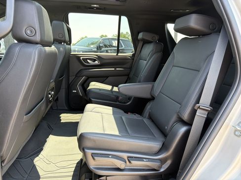Used 2024 Chevrolet Tahoe LT w/ LT Signature Plus Package AWD/4WD image 30