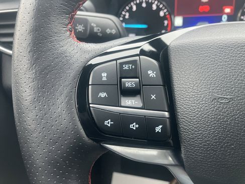 Used 2023 Ford Explorer ST-Line w/ Class IV Trailer Tow Package image 26