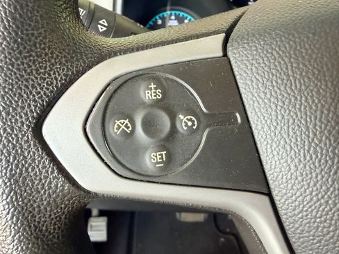Used 2021 Chevrolet Colorado W/T w/ WT Convenience Package RWD image 14