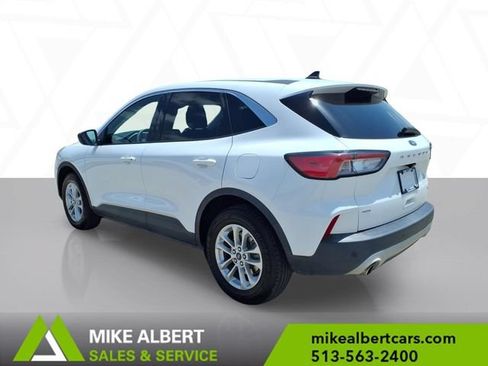 Used 2022 Ford Escape SE AWD/4WD image 5