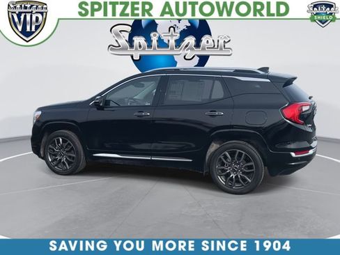 Used 2024 GMC Terrain Denali w/ Black Diamond Edition image 7
