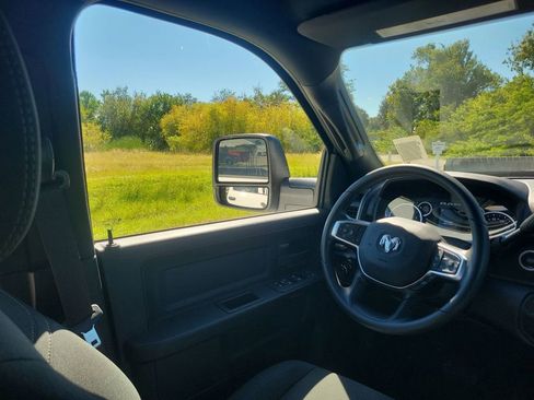 New 2026 RAM 3500 Tradesman image 15