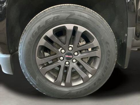 Used 2020 GMC Canyon SLE image 28