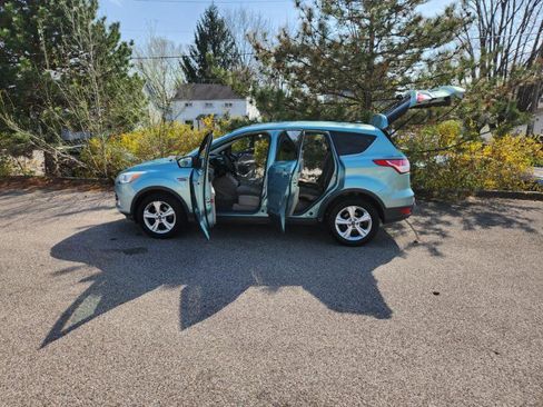 Used 2013 Ford Escape SE image 25