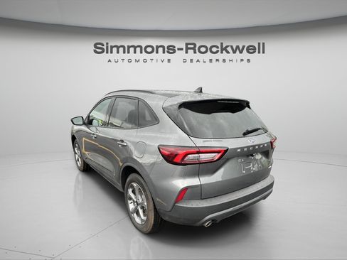 Used 2025 Ford Escape ST-Line AWD/4WD image 3