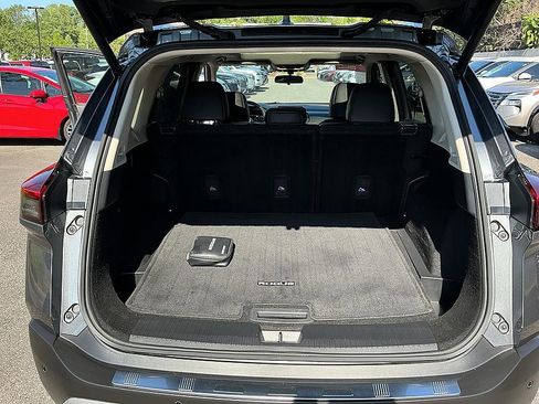 Certified 2023 Nissan Rogue SV w/ SV Premium B Package FWD image 25