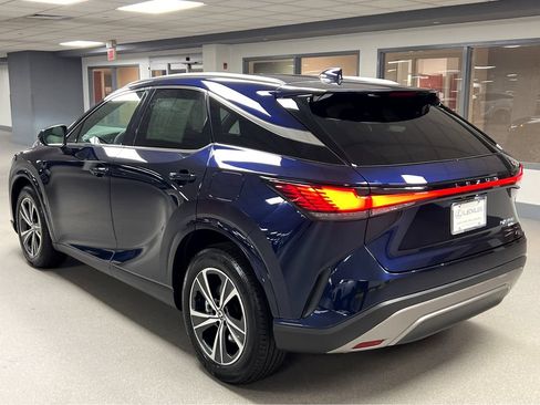 Certified 2025 Lexus RX 350 Premium w/ Convenience Package AWD/4WD image 5