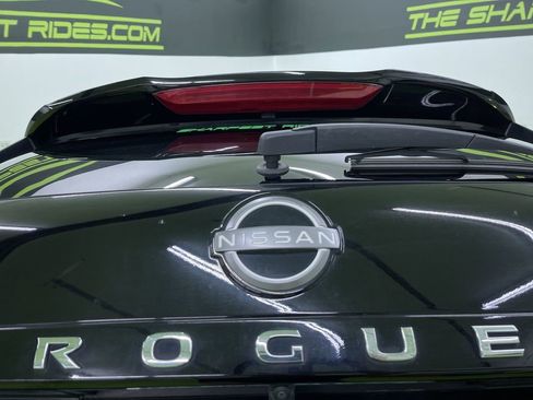 Used 2023 Nissan Rogue S image 13