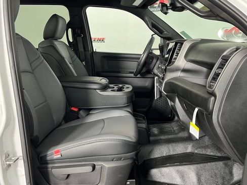New 2026 RAM 5500 Tradesman w/ Chrome Appearance Group AWD/4WD image 28