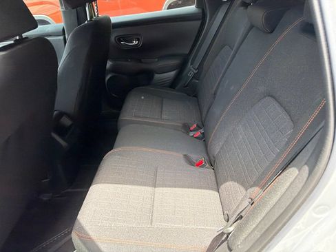 Used 2024 Honda HR-V Sport image 9