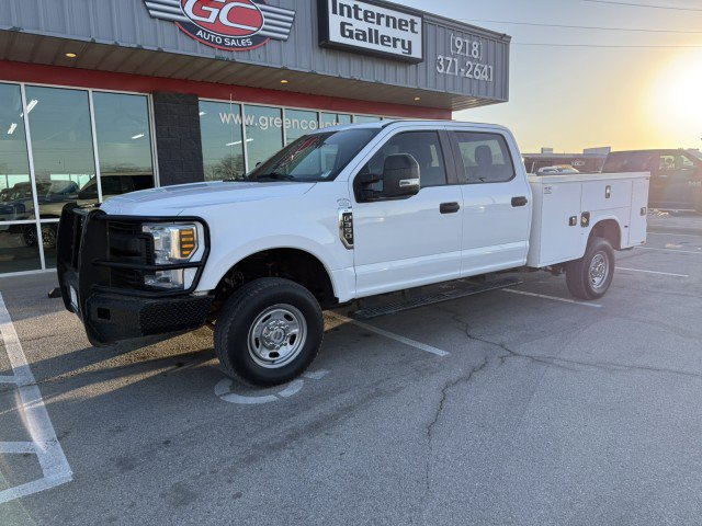 Used 2019 Ford F350 XL w/ Power Equipment Group AWD/4WD image 1