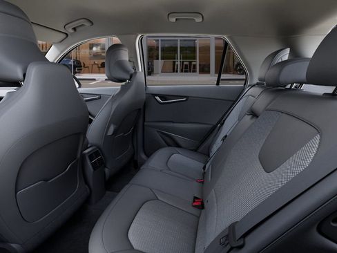 New 2026 Kia Niro EX image 18
