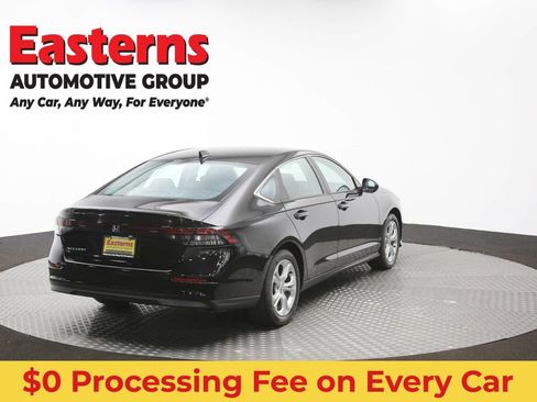 Used 2024 Honda Accord LX image 40